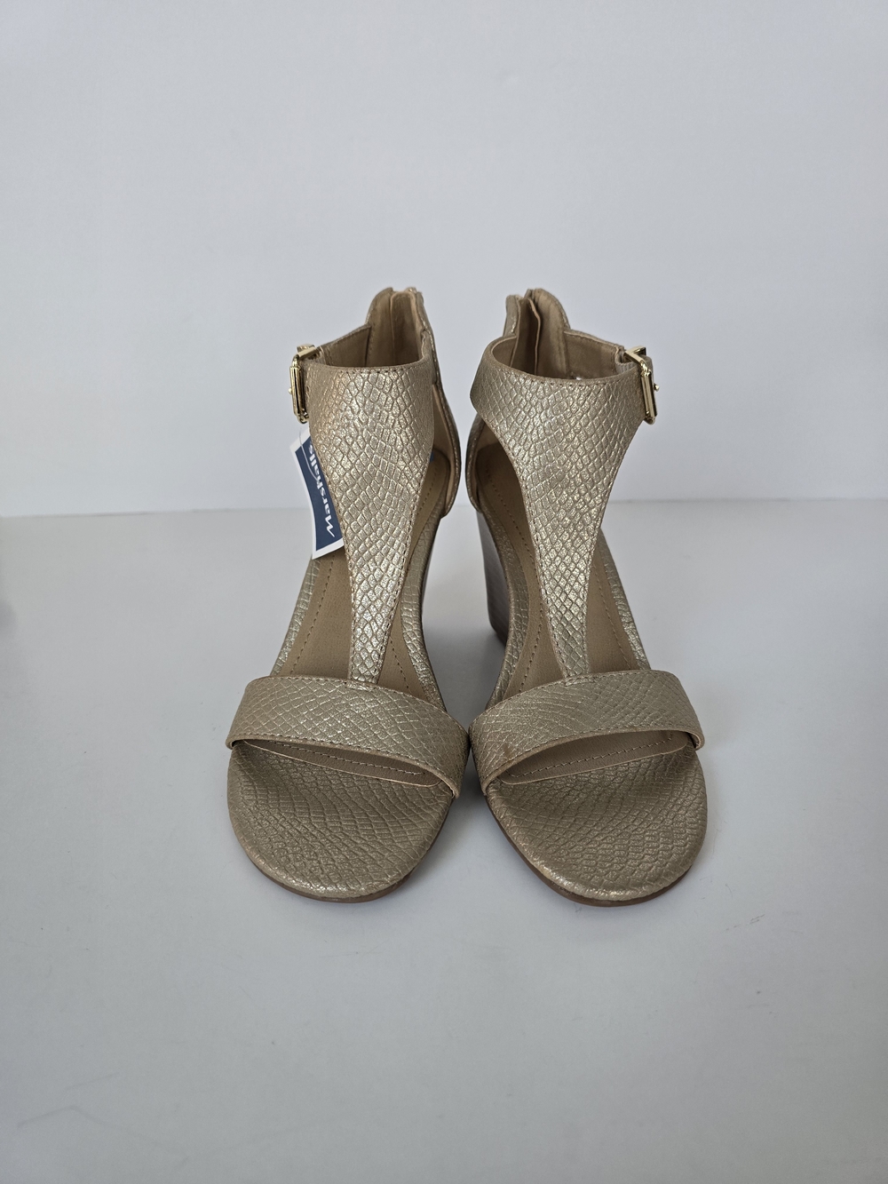 Kenneth Cole Reaction Great Gal Gold Textured T-Strap Wedge Heels